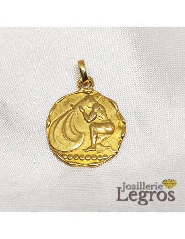 Médaille Verseau signe astrologique en or 18 carats le des métaux précieux