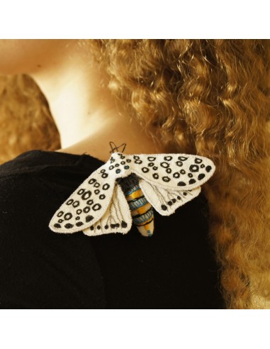 Giant Leopard Moth Brooch Textile Butterfly la livraison gratuite