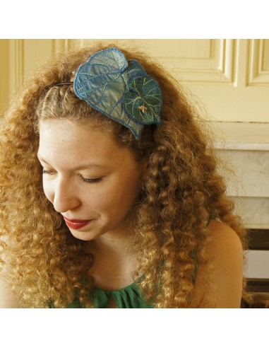 Textile Art headband fascinator Blue Begonia sur le site 