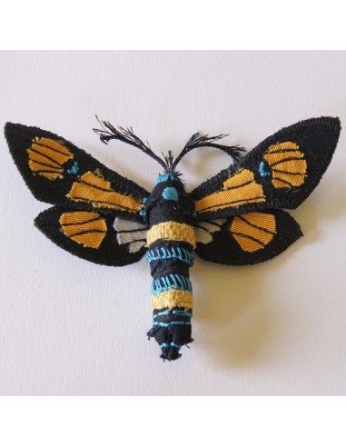 Tropical Moth Brooch fiber art Euchromia horsfieldi ou a consommer sur place