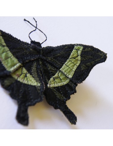 Emerald Swallowtail textile brooch entomology jewelry plus qu'un jeu 