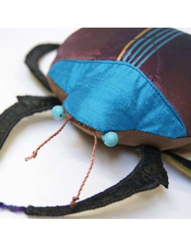 Beetle Coleoptera Textile Sculpture  Handmade from Plum and Blue Silk linen À commander